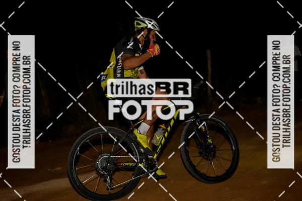 Buy your photos of the eventPeregrinao Angelina on Fotop