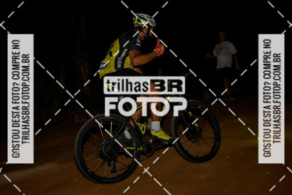 Buy your photos of the eventPeregrinao Angelina on Fotop