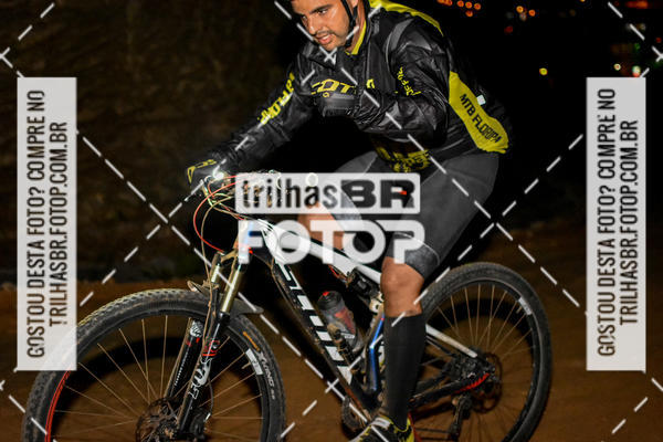 Buy your photos of the eventPeregrinao Angelina on Fotop