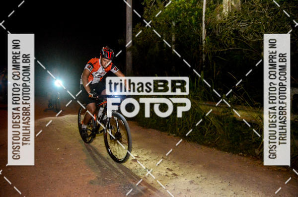 Buy your photos of the eventPeregrinao Angelina on Fotop