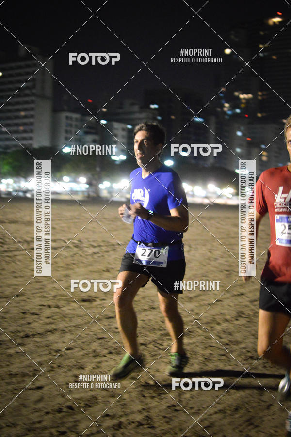 Buy your photos of the eventJovem Pan Night Run Santos on Fotop
