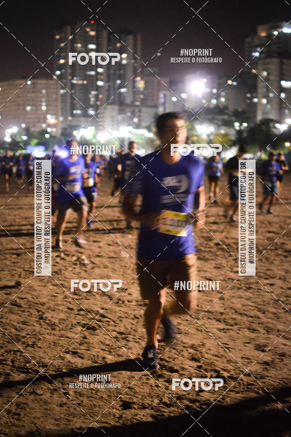 Buy your photos of the eventJovem Pan Night Run Santos on Fotop