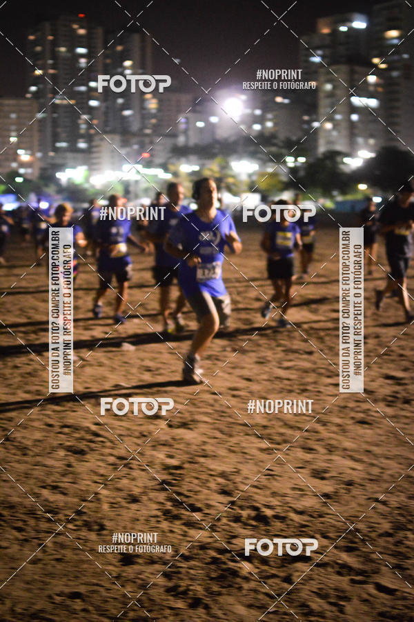 Buy your photos of the eventJovem Pan Night Run Santos on Fotop