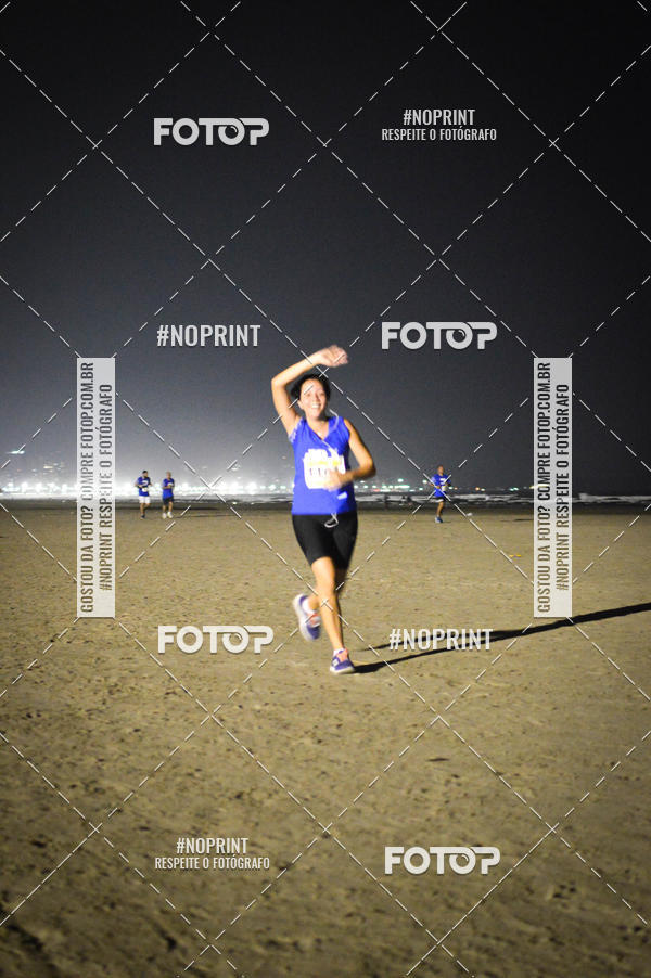 Buy your photos of the eventJovem Pan Night Run Santos on Fotop