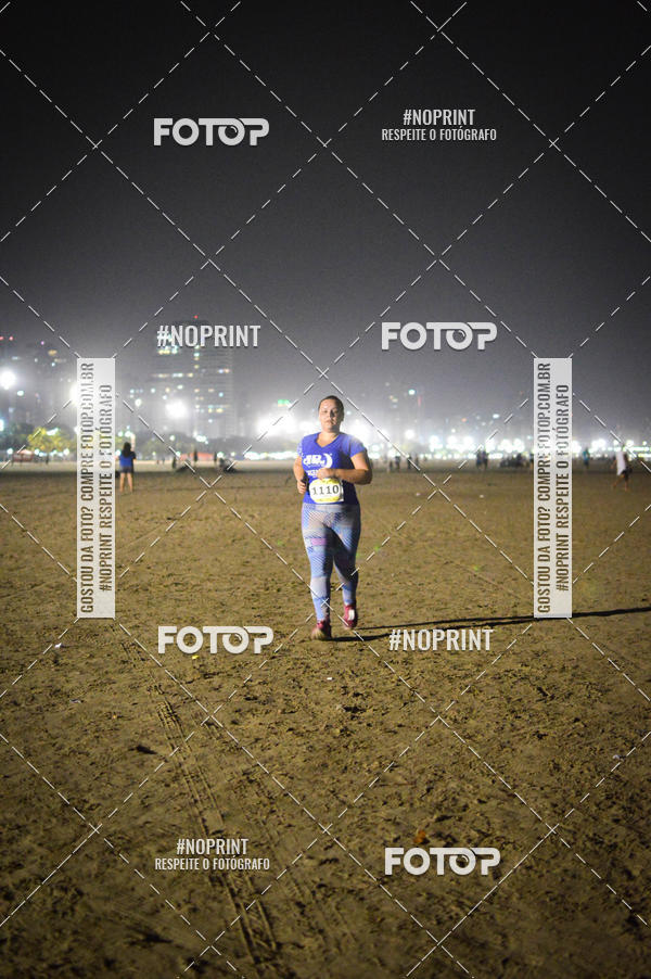 Buy your photos of the eventJovem Pan Night Run Santos on Fotop
