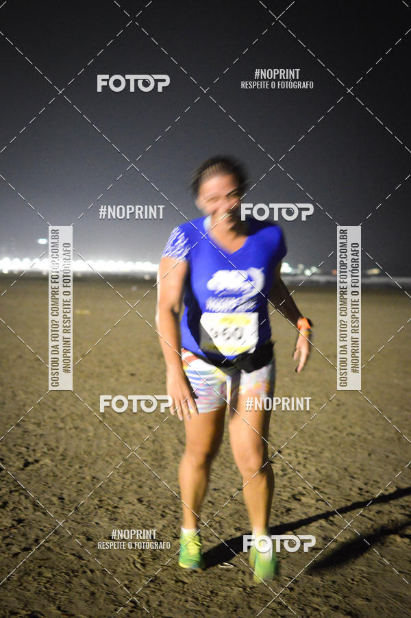 Buy your photos of the eventJovem Pan Night Run Santos on Fotop