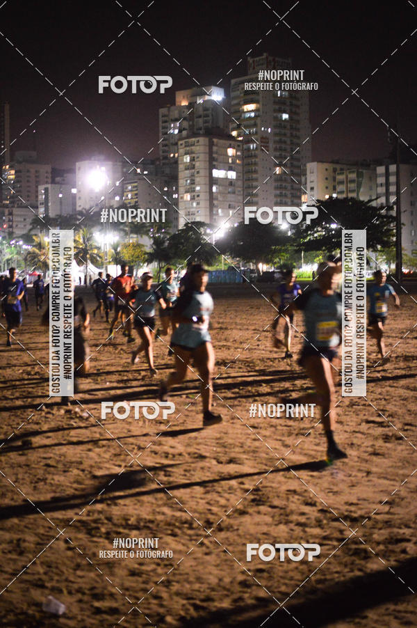 Buy your photos of the eventJovem Pan Night Run Santos on Fotop