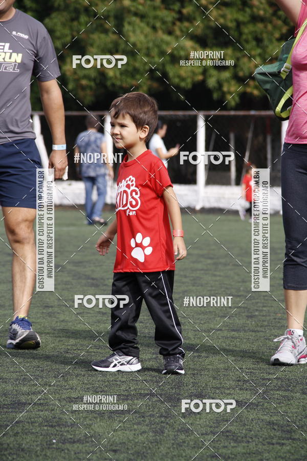 Buy your photos of the eventFerinhas Kids Run on Fotop