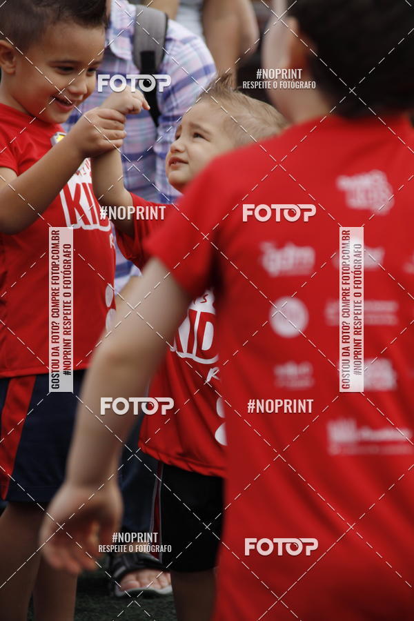 Buy your photos of the eventFerinhas Kids Run on Fotop