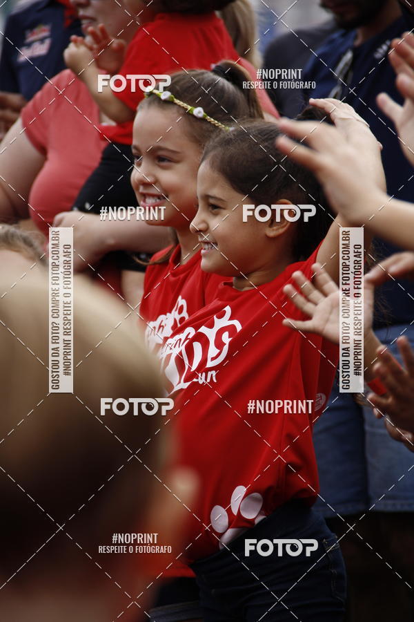 Buy your photos of the eventFerinhas Kids Run on Fotop
