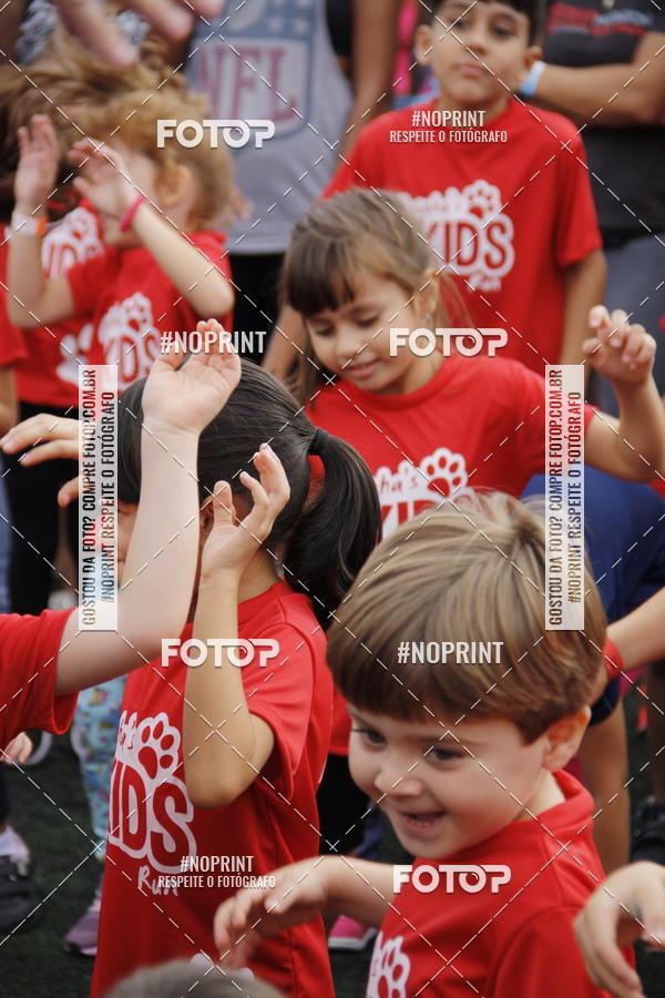 Buy your photos of the eventFerinhas Kids Run on Fotop