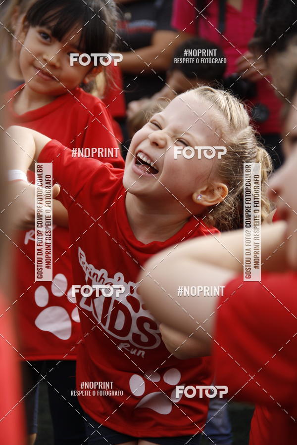 Buy your photos of the eventFerinhas Kids Run on Fotop