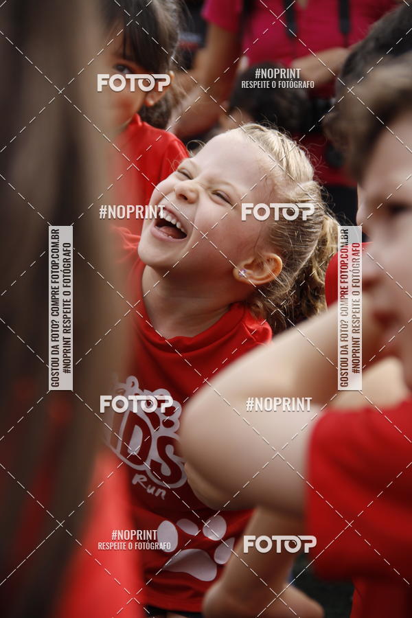 Buy your photos of the eventFerinhas Kids Run on Fotop