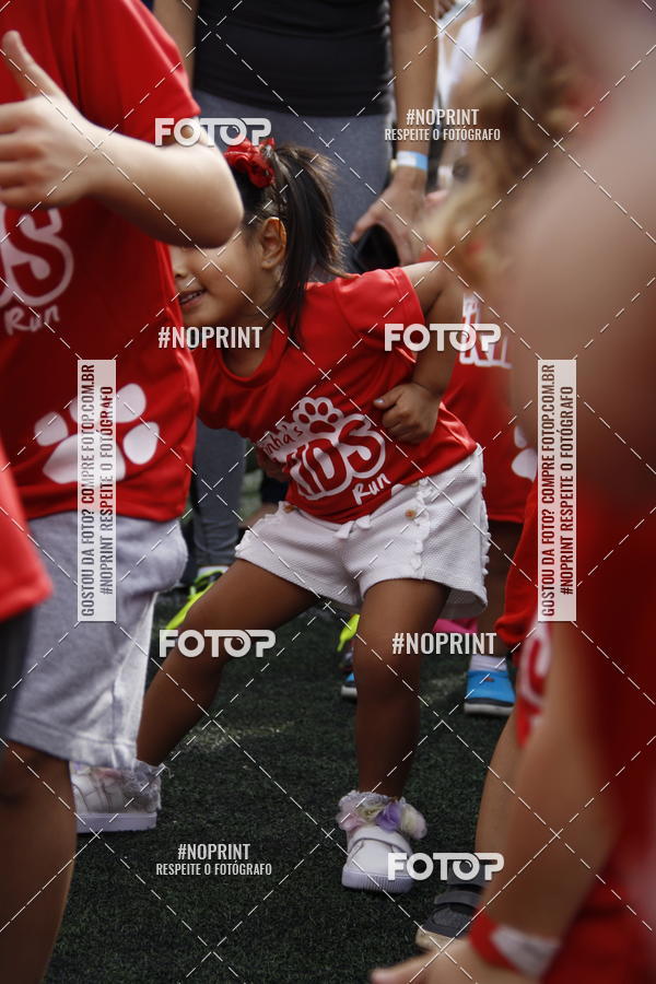 Buy your photos of the eventFerinhas Kids Run on Fotop