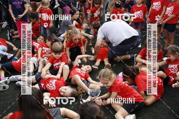 Buy your photos of the eventFerinhas Kids Run on Fotop