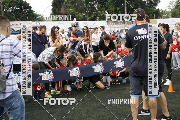 Buy your photos of the eventFerinhas Kids Run on Fotop