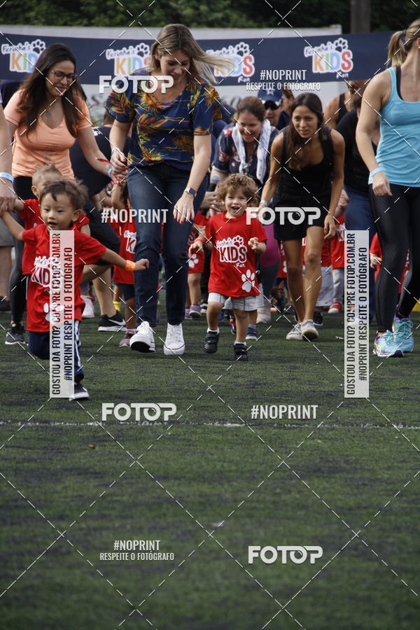 Buy your photos of the eventFerinhas Kids Run on Fotop