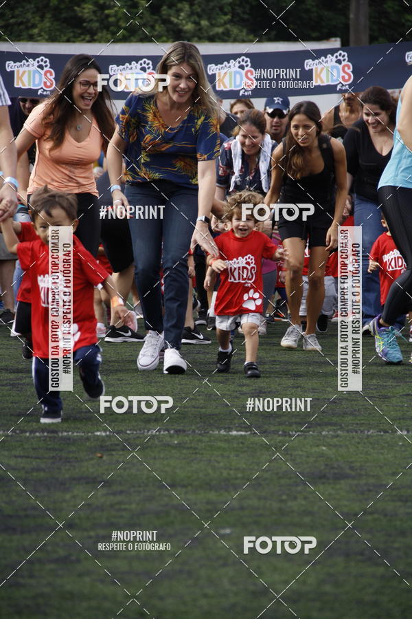 Buy your photos of the eventFerinhas Kids Run on Fotop