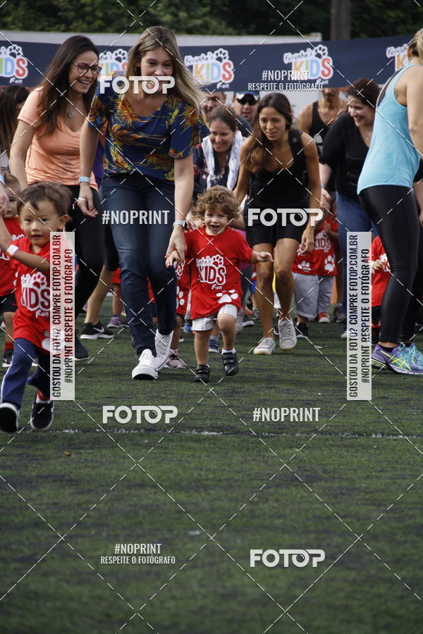 Buy your photos of the eventFerinhas Kids Run on Fotop