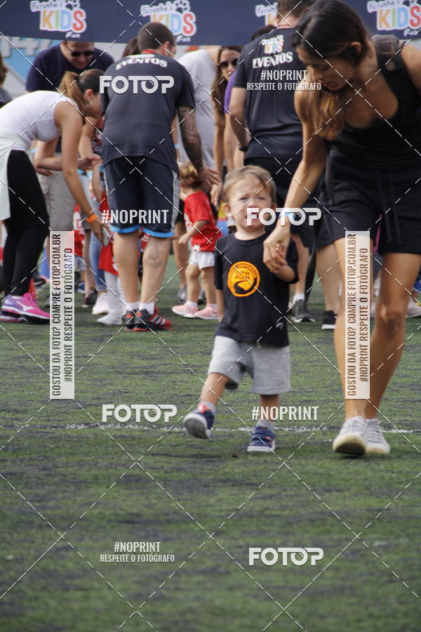 Buy your photos of the eventFerinhas Kids Run on Fotop