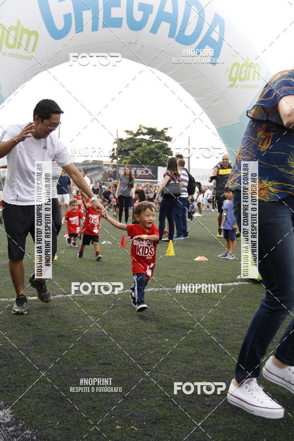Buy your photos of the eventFerinhas Kids Run on Fotop