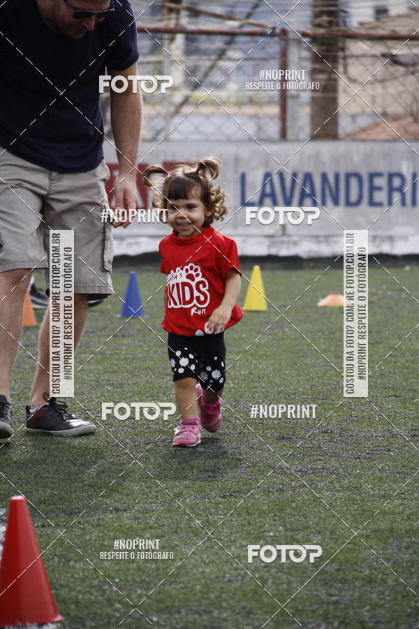 Buy your photos of the eventFerinhas Kids Run on Fotop
