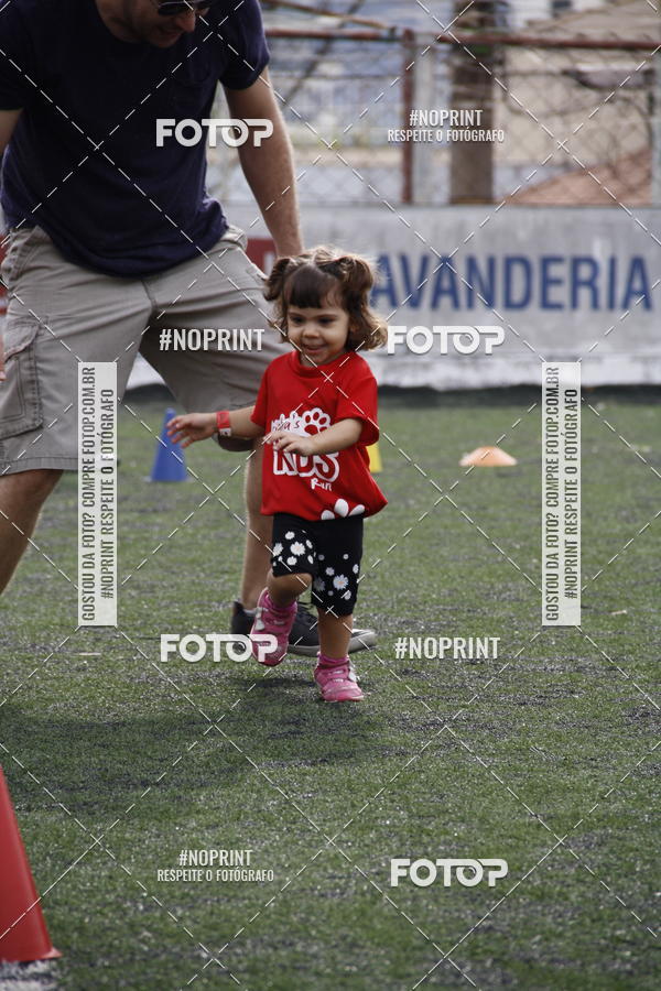 Buy your photos of the eventFerinhas Kids Run on Fotop