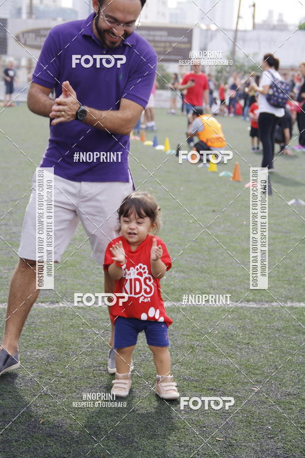 Buy your photos of the eventFerinhas Kids Run on Fotop