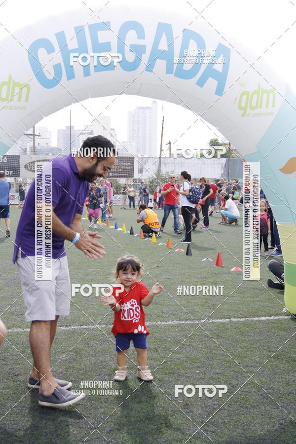 Buy your photos of the eventFerinhas Kids Run on Fotop