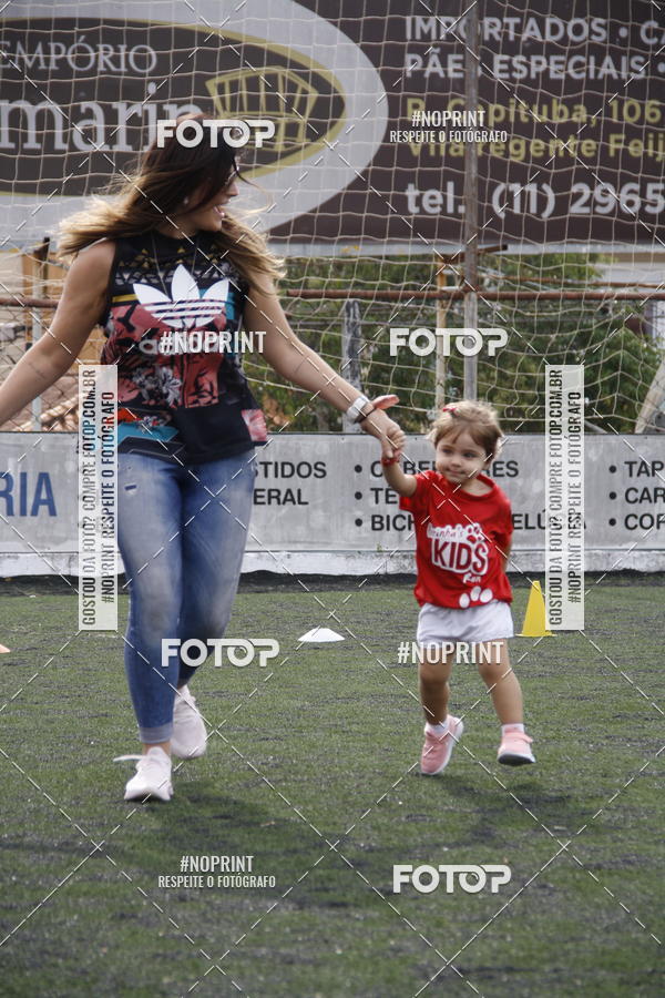 Buy your photos of the eventFerinhas Kids Run on Fotop