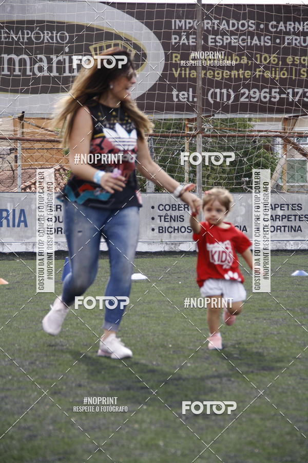Buy your photos of the eventFerinhas Kids Run on Fotop