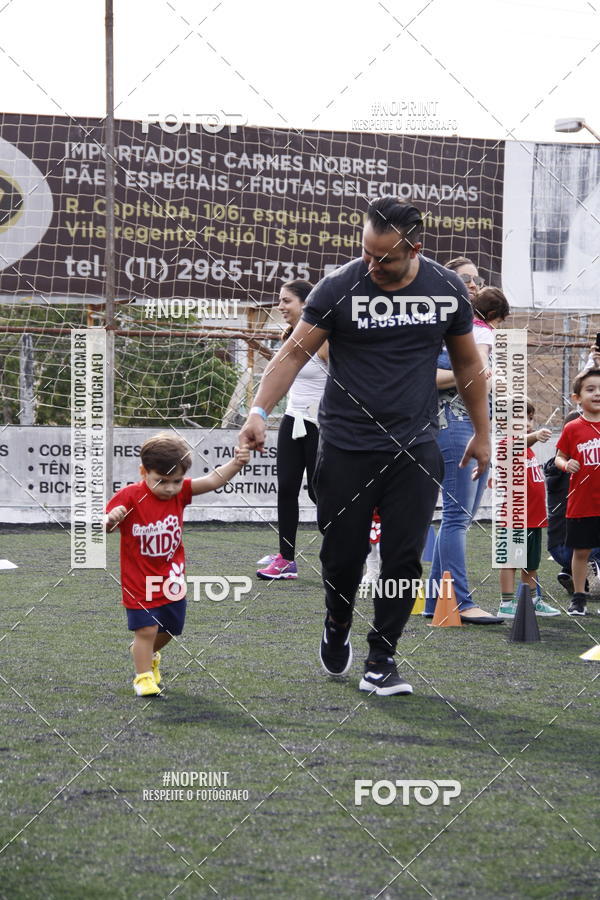 Buy your photos of the eventFerinhas Kids Run on Fotop