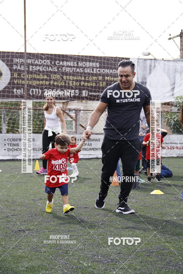 Buy your photos of the eventFerinhas Kids Run on Fotop