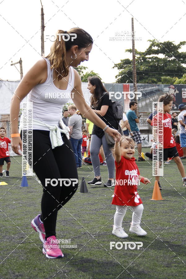 Buy your photos of the eventFerinhas Kids Run on Fotop