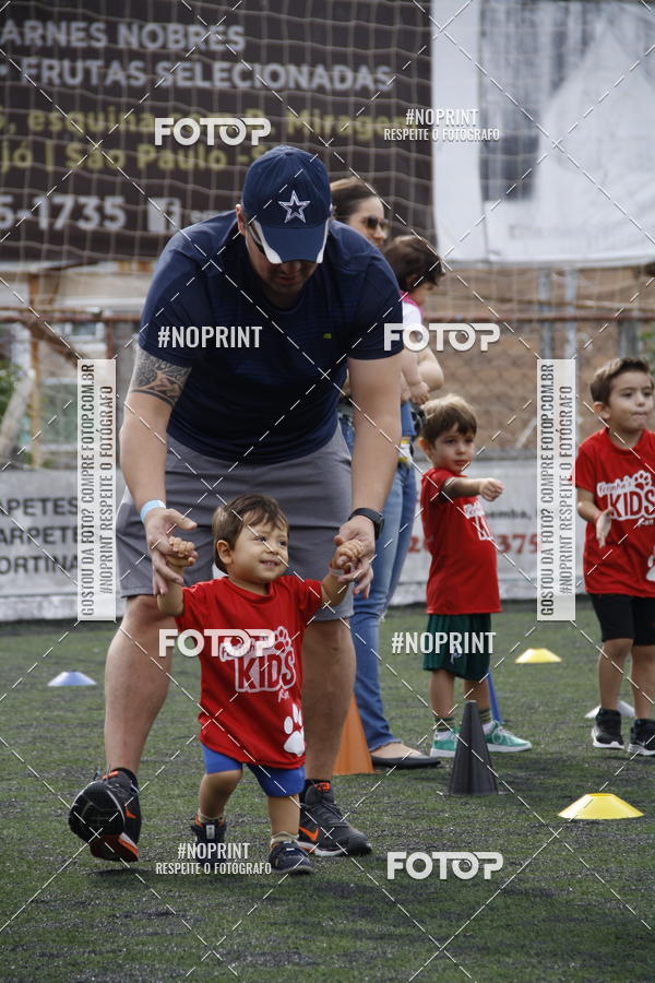 Buy your photos of the eventFerinhas Kids Run on Fotop