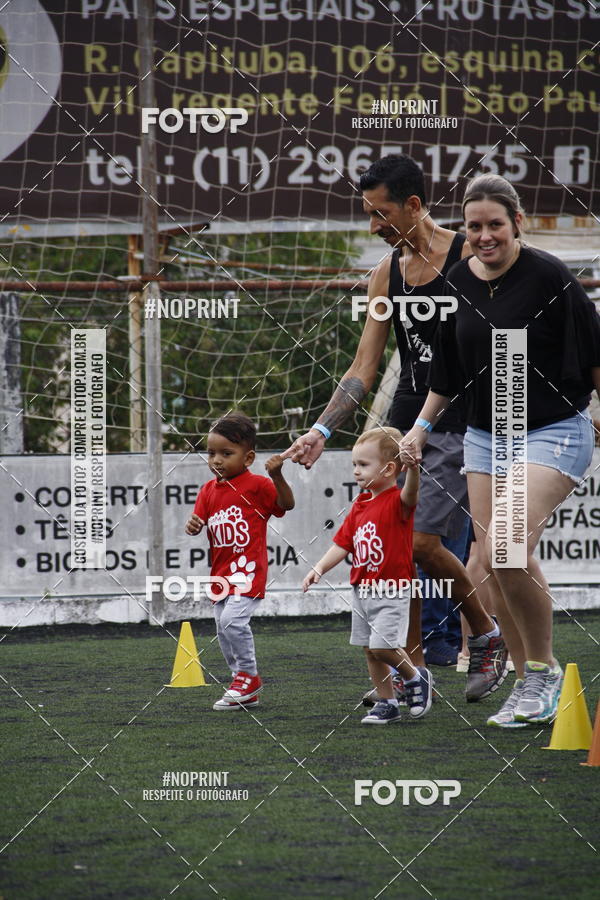 Buy your photos of the eventFerinhas Kids Run on Fotop