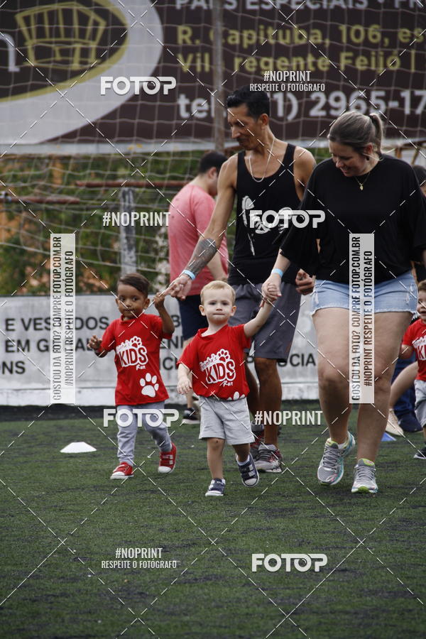 Buy your photos of the eventFerinhas Kids Run on Fotop