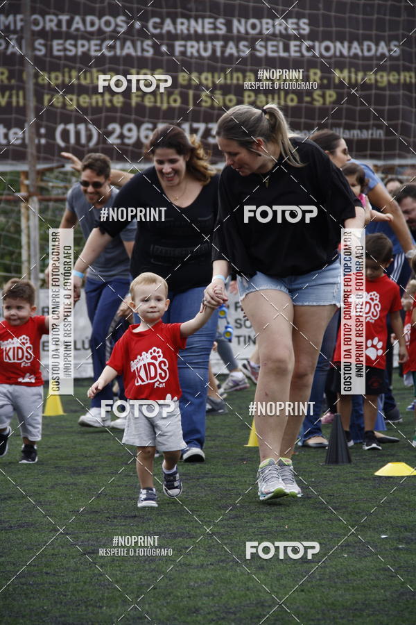 Buy your photos of the eventFerinhas Kids Run on Fotop