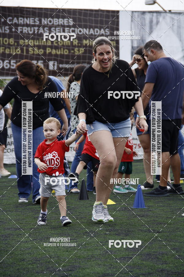 Buy your photos of the eventFerinhas Kids Run on Fotop