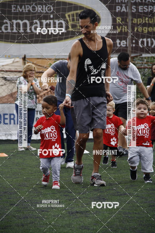 Buy your photos of the eventFerinhas Kids Run on Fotop