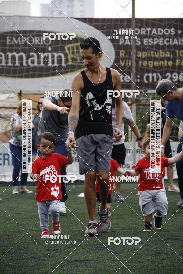 Buy your photos of the eventFerinhas Kids Run on Fotop