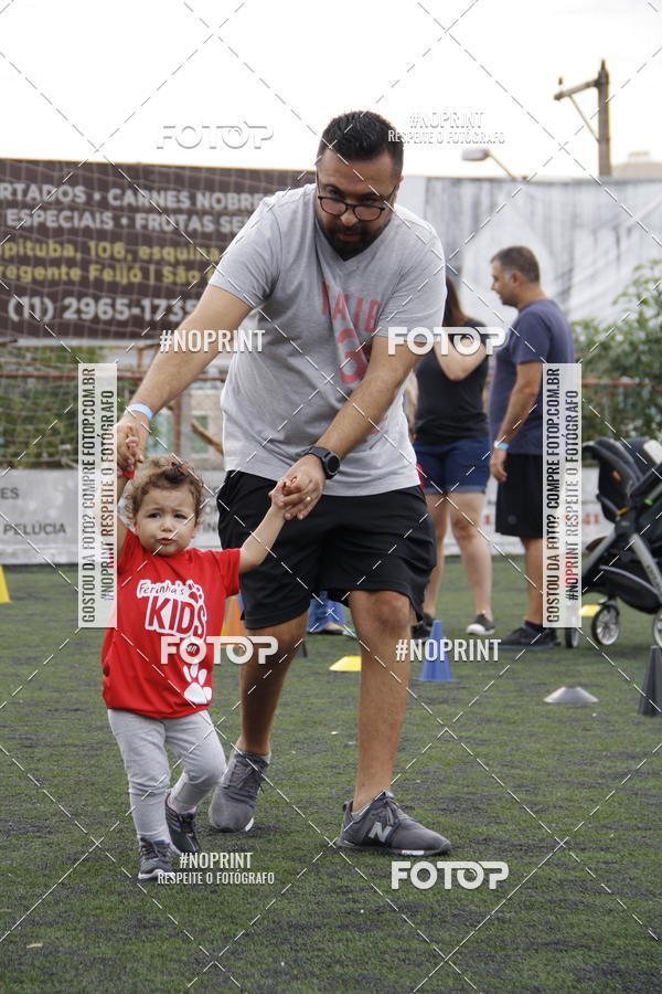 Buy your photos of the eventFerinhas Kids Run on Fotop