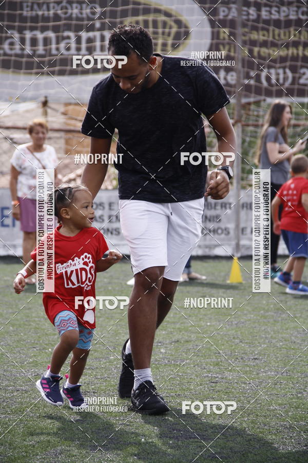 Buy your photos of the eventFerinhas Kids Run on Fotop