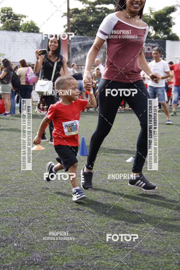 Buy your photos of the eventFerinhas Kids Run on Fotop