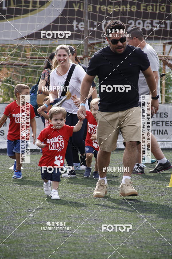 Buy your photos of the eventFerinhas Kids Run on Fotop