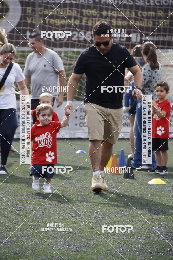 Buy your photos of the eventFerinhas Kids Run on Fotop