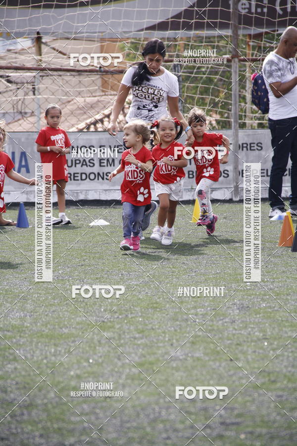 Buy your photos of the eventFerinhas Kids Run on Fotop