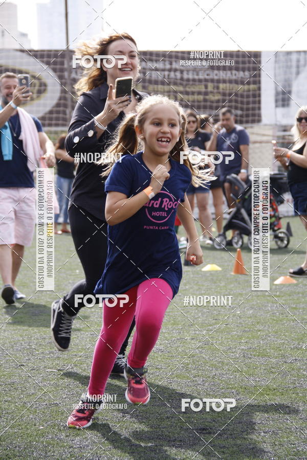 Buy your photos of the eventFerinhas Kids Run on Fotop