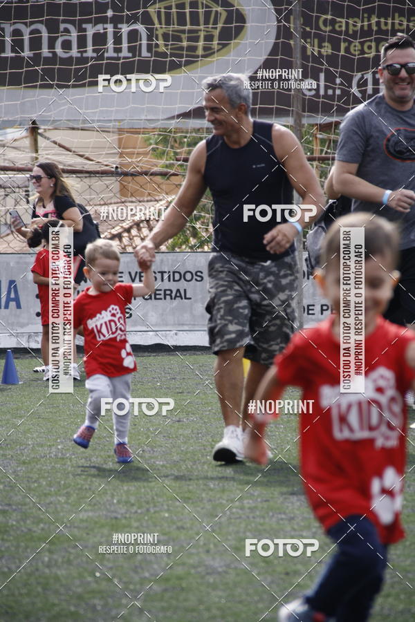 Buy your photos of the eventFerinhas Kids Run on Fotop