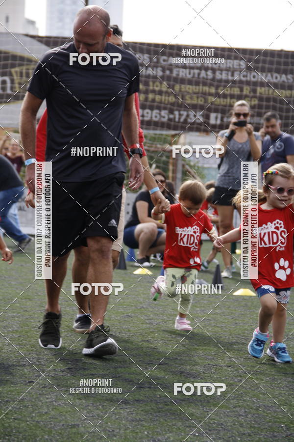 Buy your photos of the eventFerinhas Kids Run on Fotop